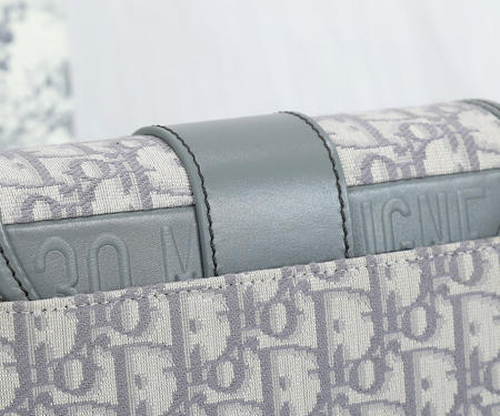 Designer Brand D Womens Original Quality Montaigne Bags 2021FW M8910